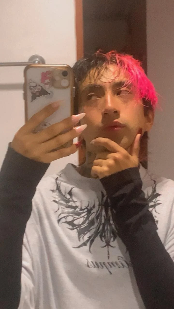 Eclipse_TeenBoy66