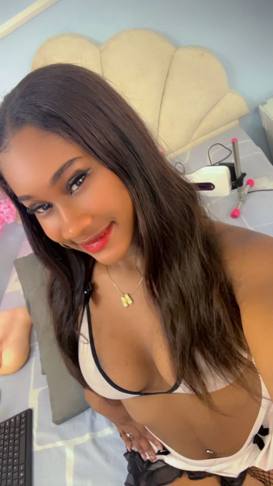 XXX Porn Photo of Nude Amykord 22