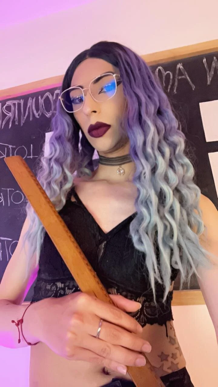 XXX Porn Photo of Nude DOMINANT_TEACHER_KAROL 2