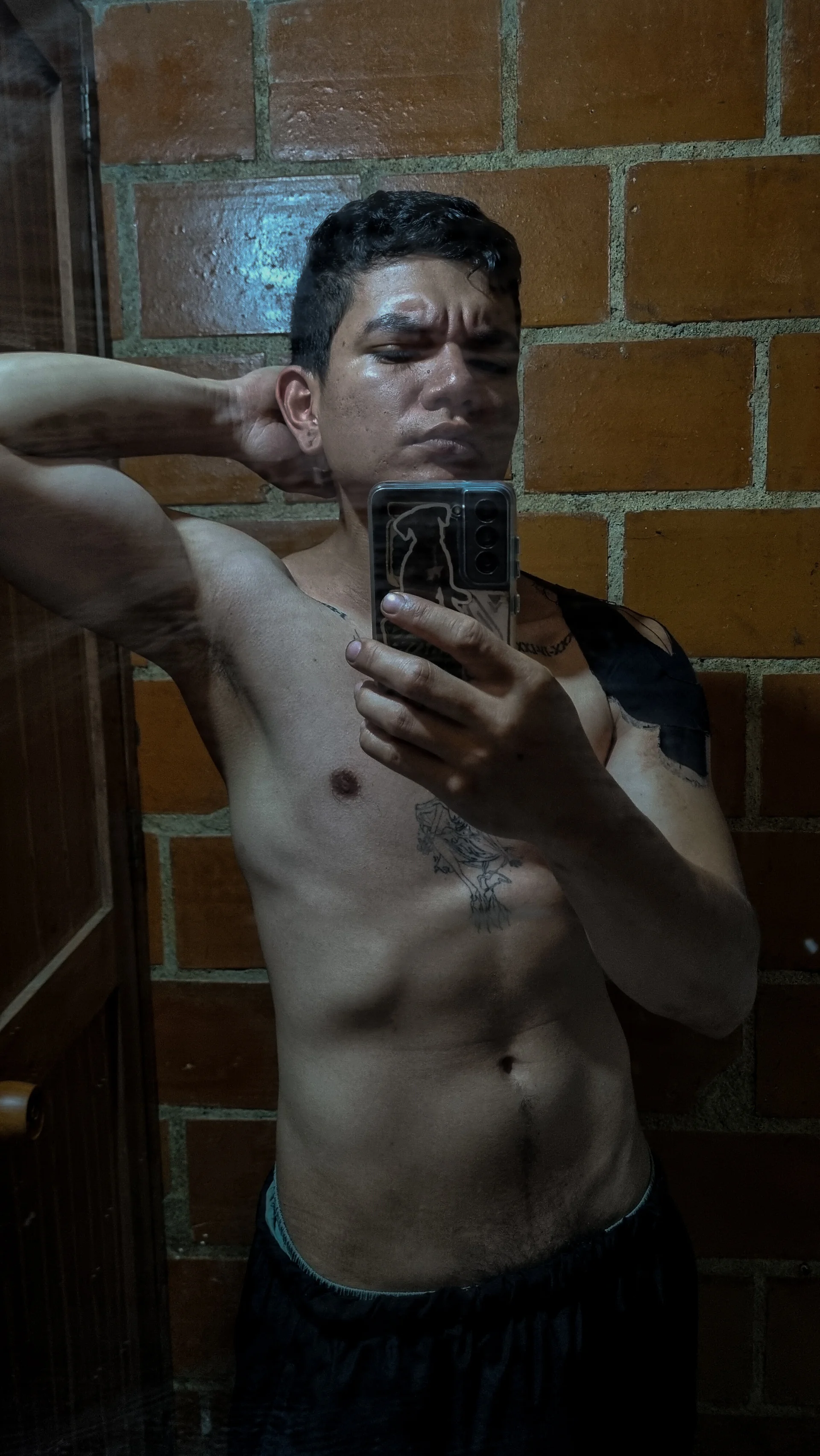 XXX Porn Photo of Nude Yac99 6