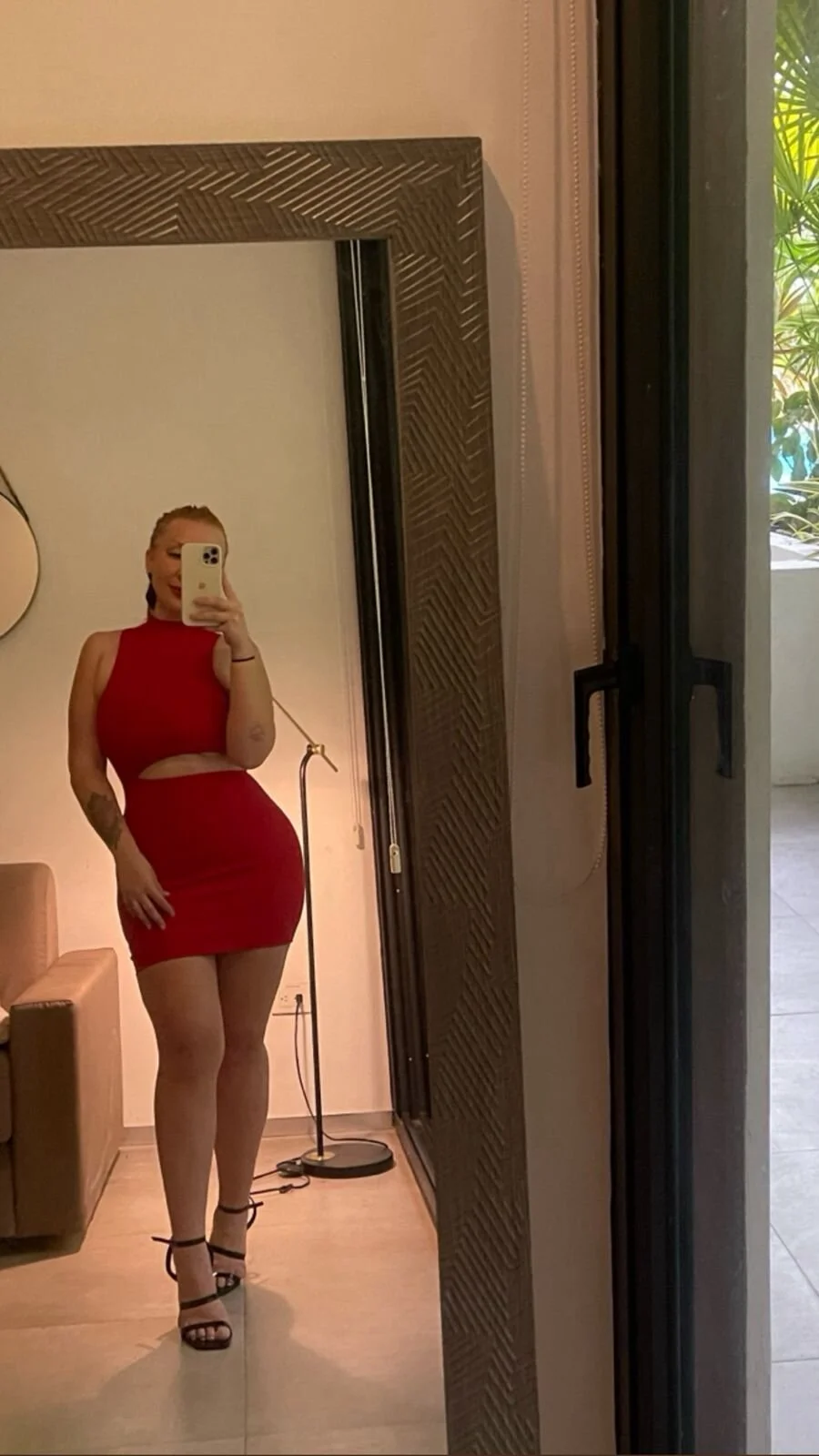 XXX Porn Photo of Nude MarlaRed 23
