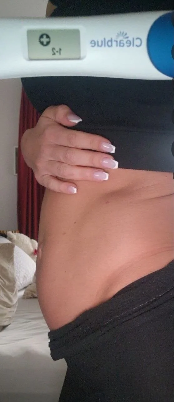 XXX Porn Photo of Nude PregnantEmilia 5
