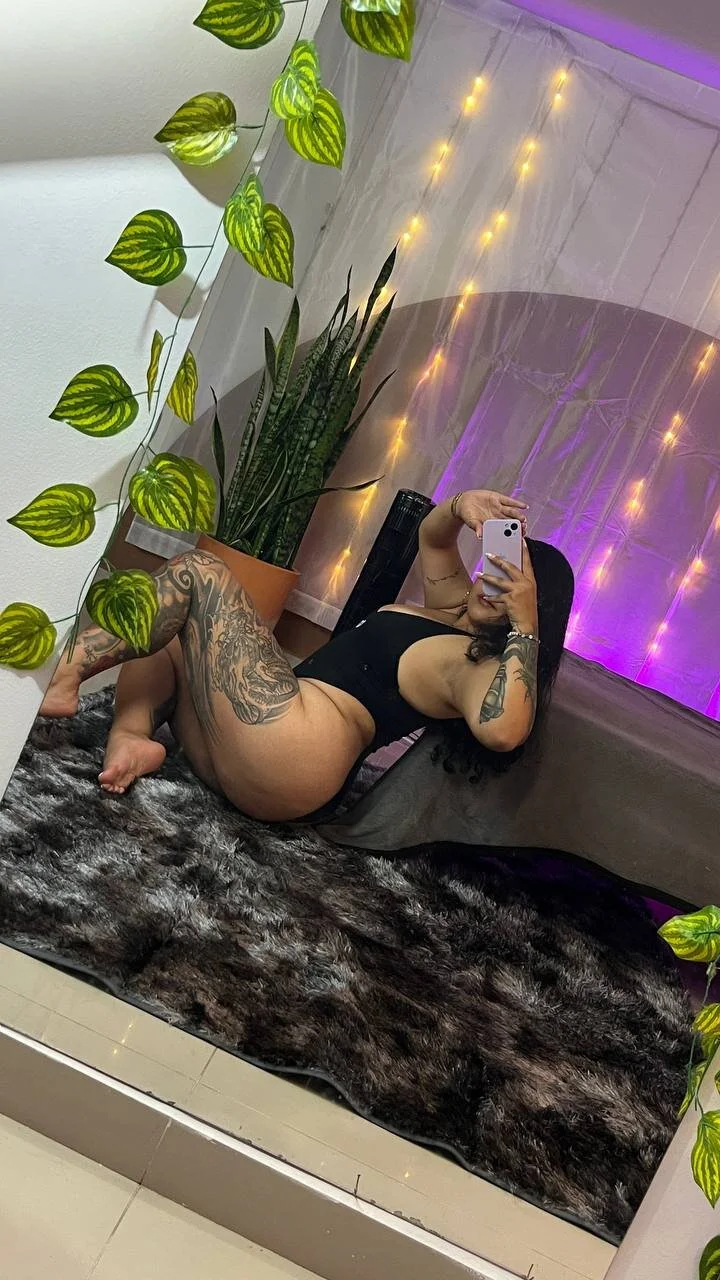XXX Porn Photo of Nude ItsEla 2