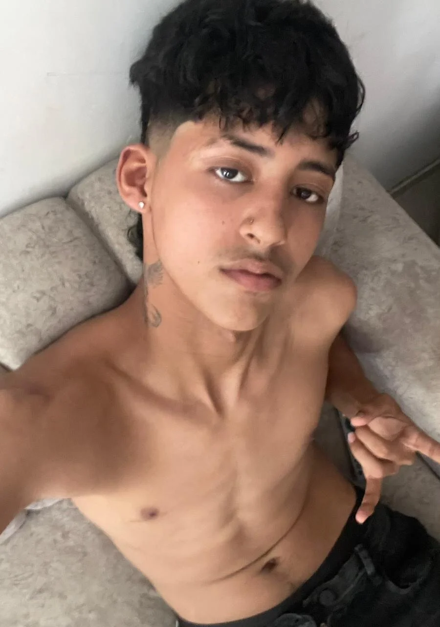 XXX Porn Photo of Nude dante_martinez 8