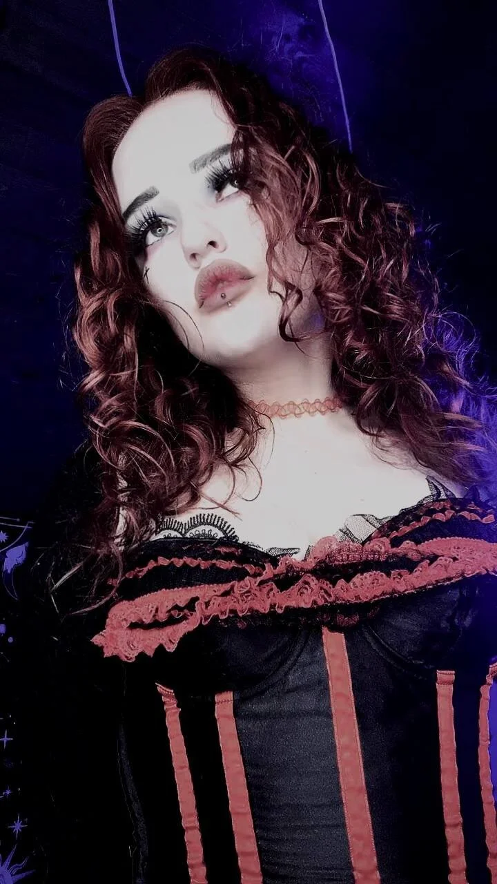 XXX Porn Photo of Nude CrimsonVampCouple 13