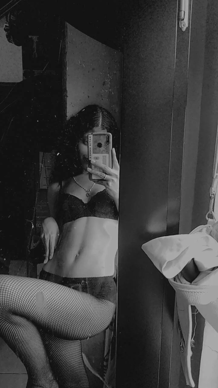 XXX Porn Photo of Nude Mingie_Rouse 5