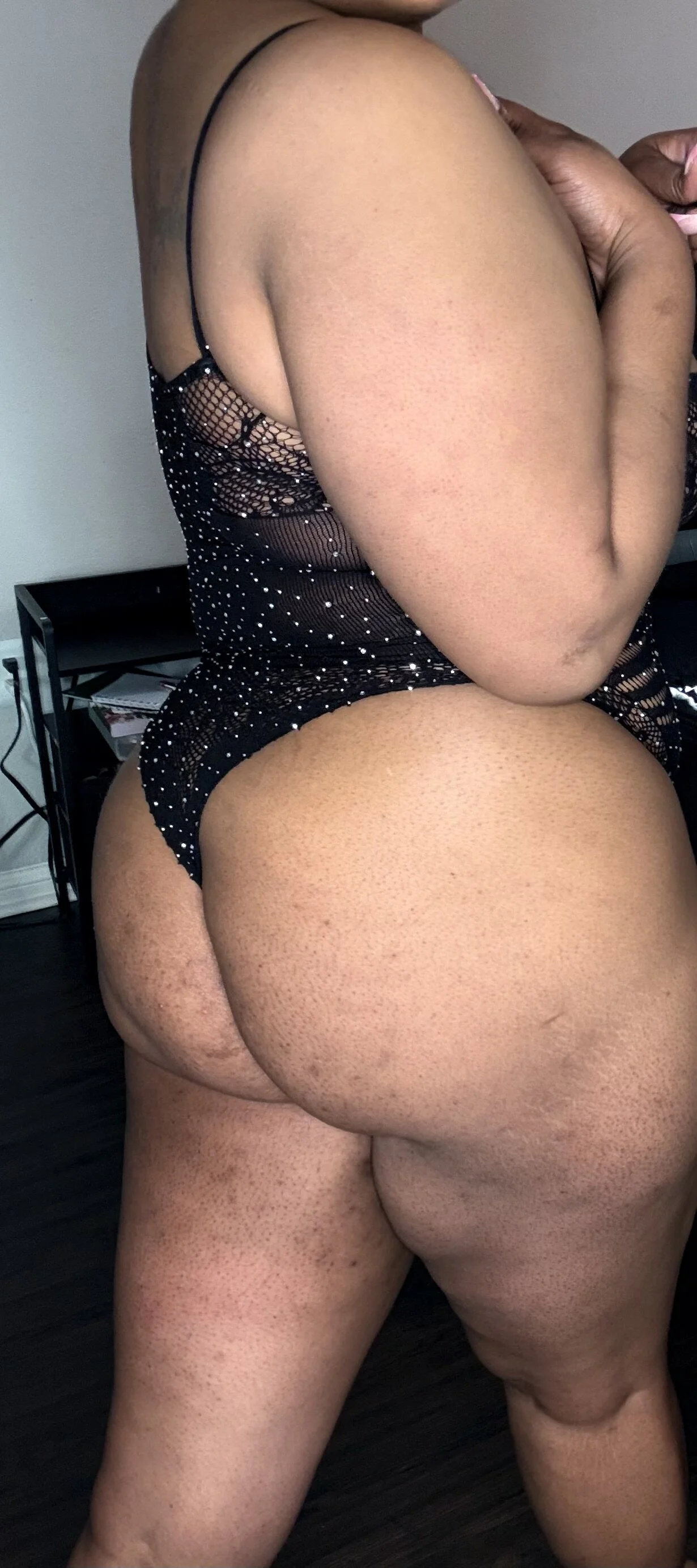 XXX Porn Photo of Nude BiggJuiciiee 3
