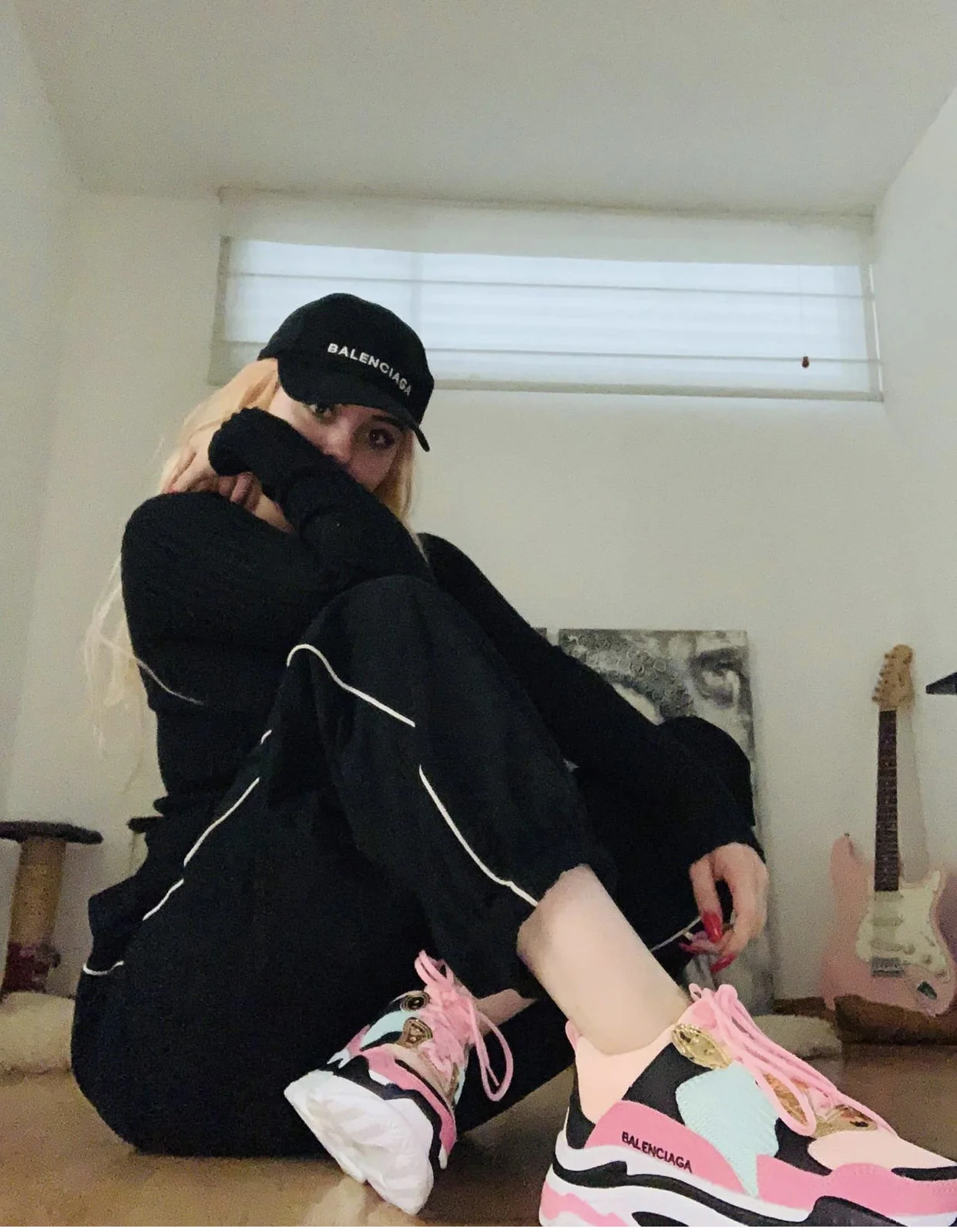 XXX Porn Photo of Nude Alirawrz 45