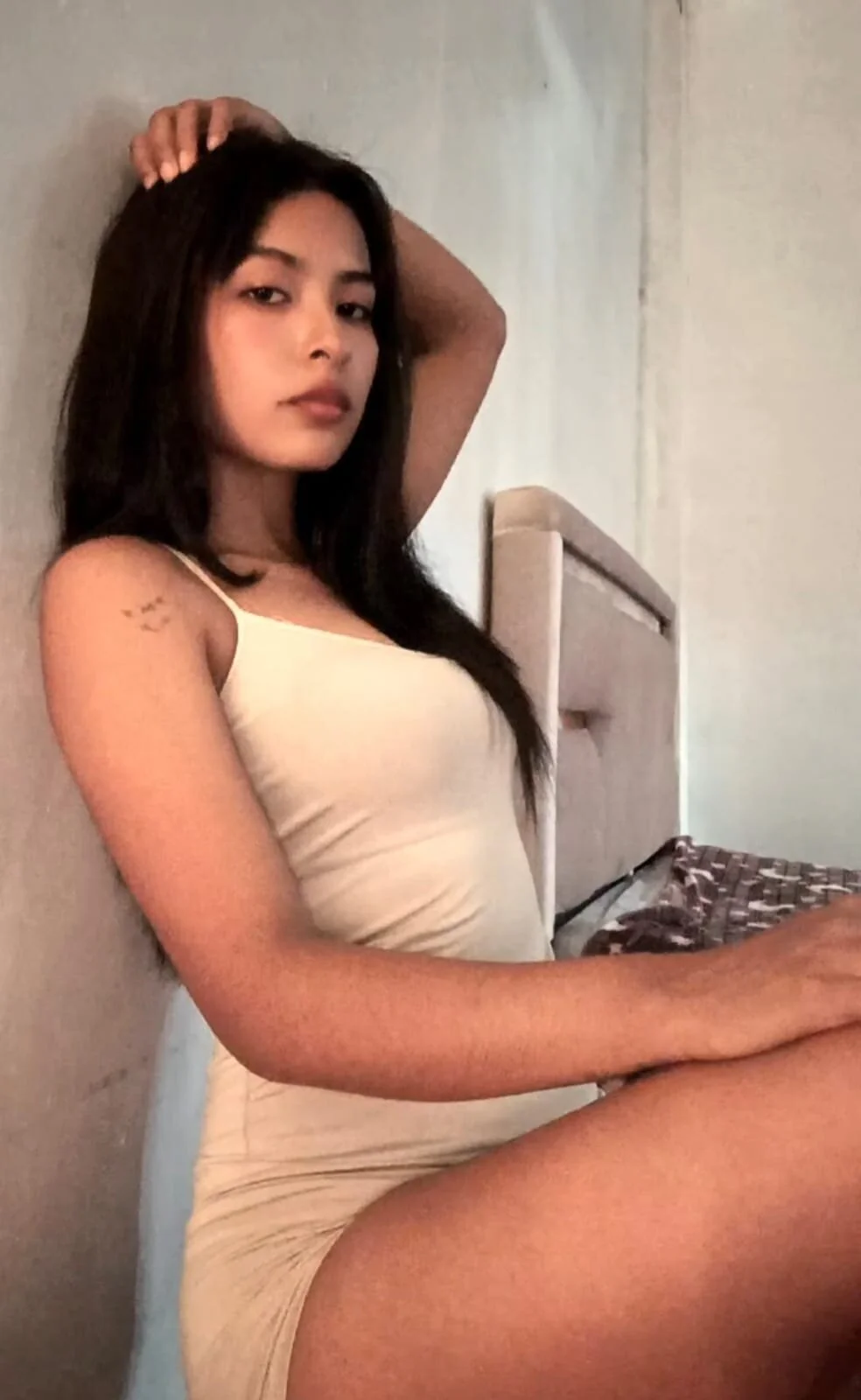 XXX Porn Photo of Nude AlliieHayes 5