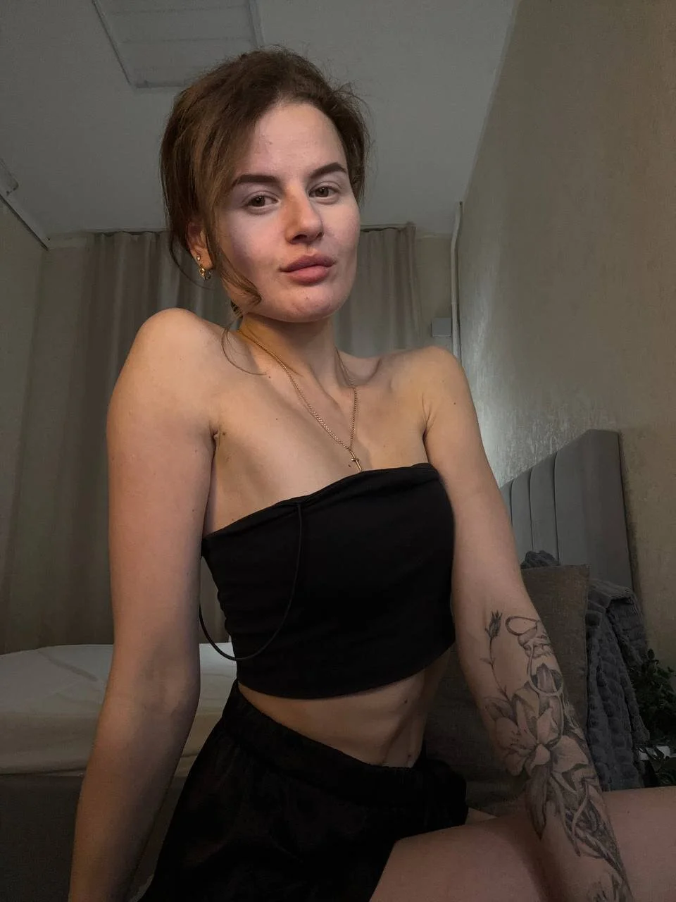 XXX Porn Photo of Nude Wanda_Gomez 2