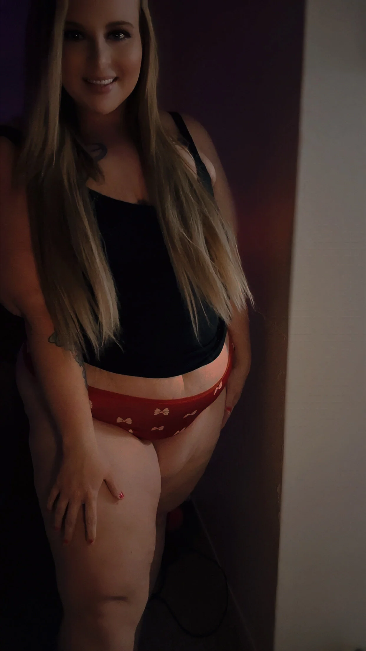 XXX Porn Photo of Nude AllieRose94 10