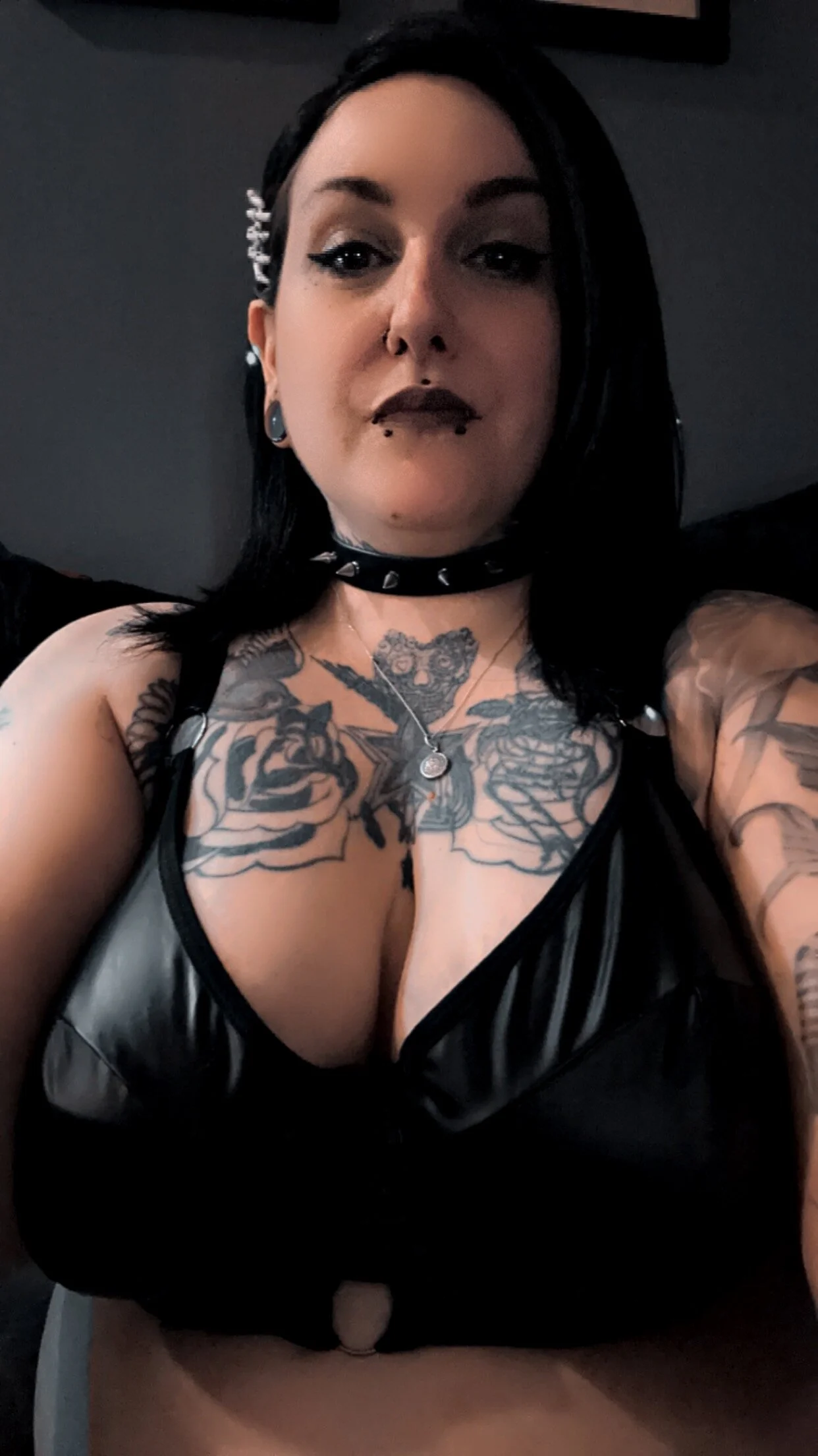 XXX Porn Photo of Nude Riverm00n 95