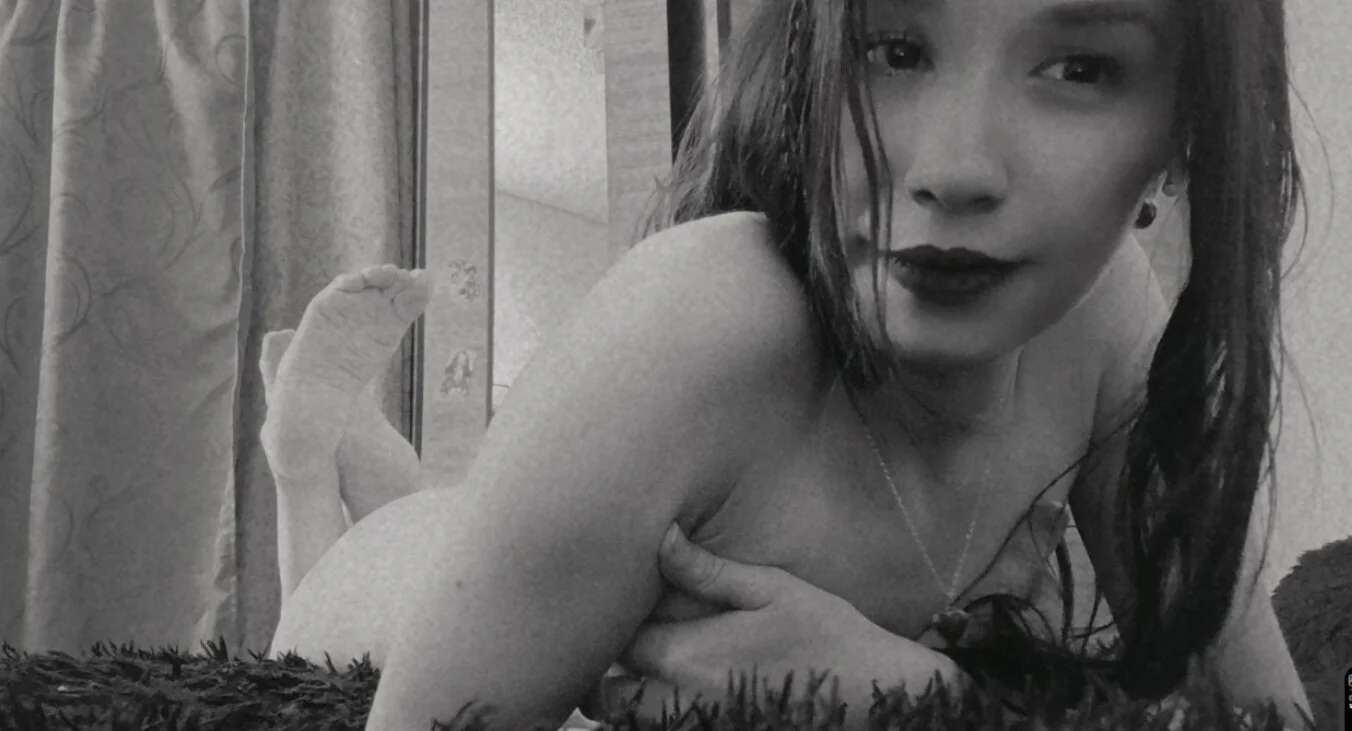 XXX Porn Photo of Nude scarlett_vonrose 6