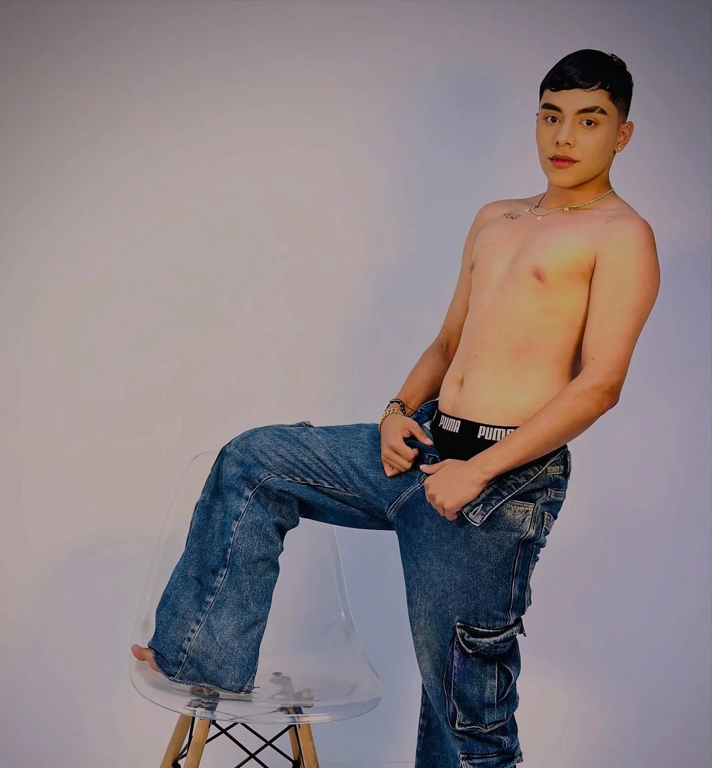 XXX Porn Photo of Nude Liam_Greyy 18