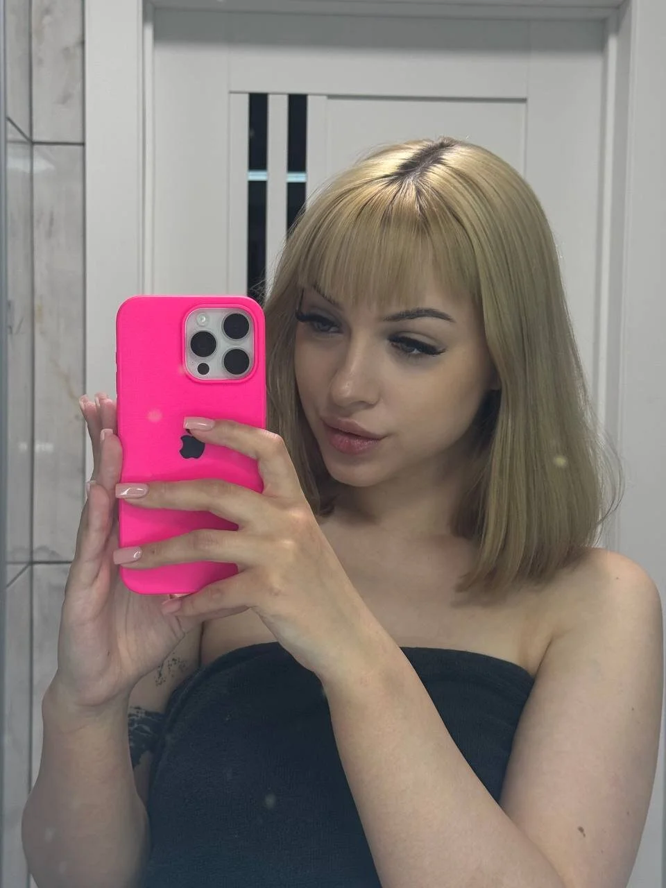 XXX Porn Photo of Nude KateDolphin 70