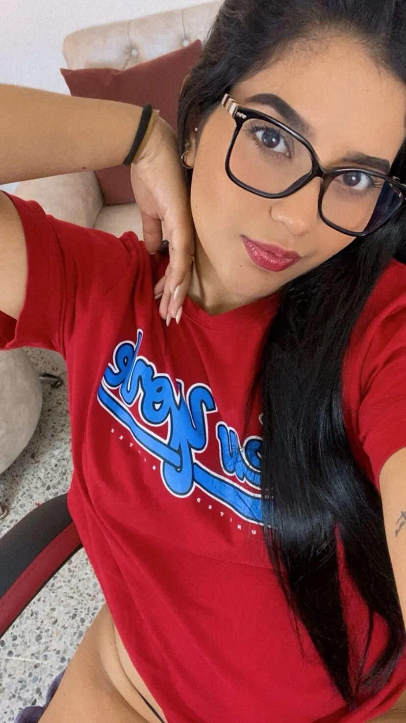 XXX Porn Photo of Nude Hadley_ 8