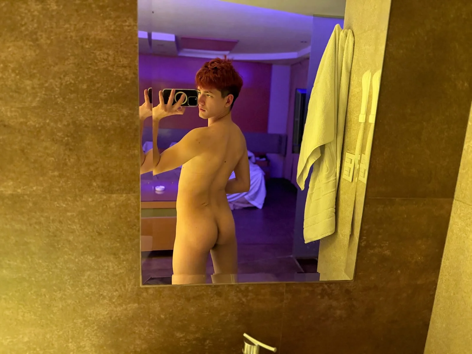 XXX Porn Photo of Nude aresfig 7