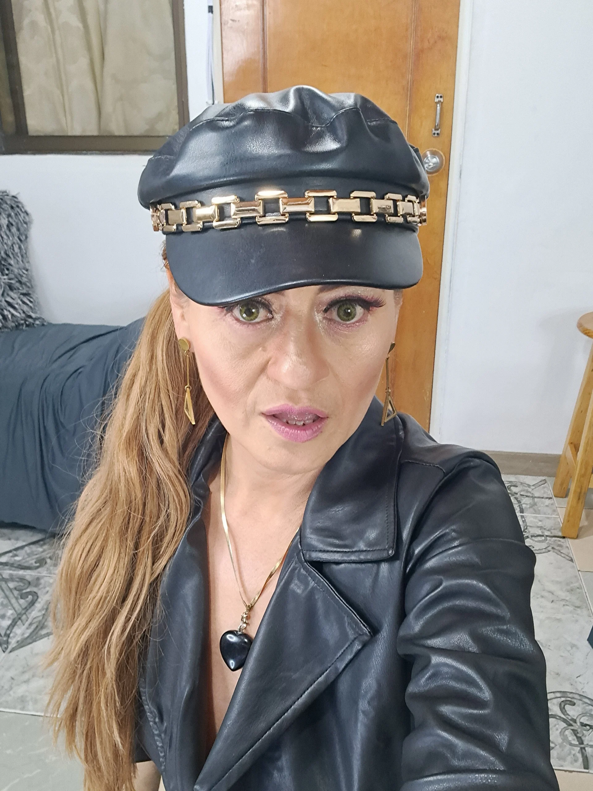 XXX Porn Photo of Nude magenta_maturr 201