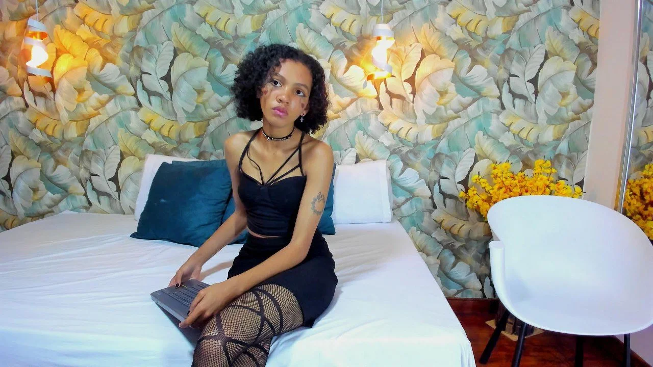 XXX Porn Photo of Nude angel_modeusSucubo 125