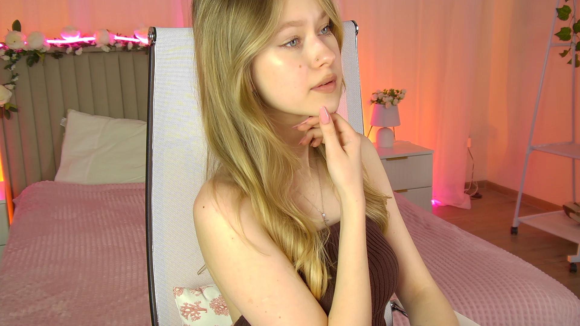 XXX Porn Photo of Nude EveMundie 27