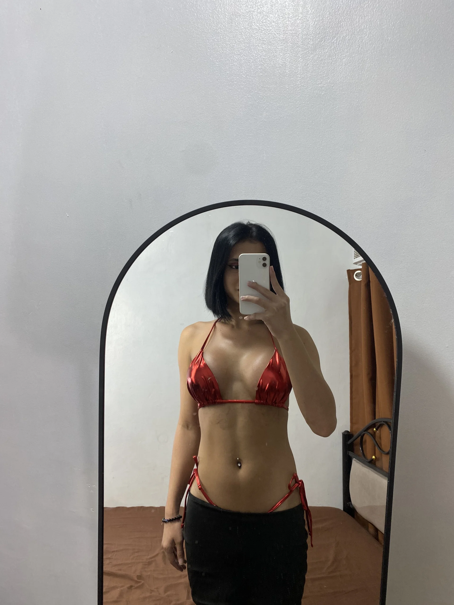 XXX Porn Photo of Nude Lalexi_Hugecock 1