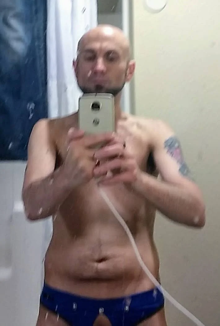 XXX Porn Photo of Nude hotpozdaddy 2