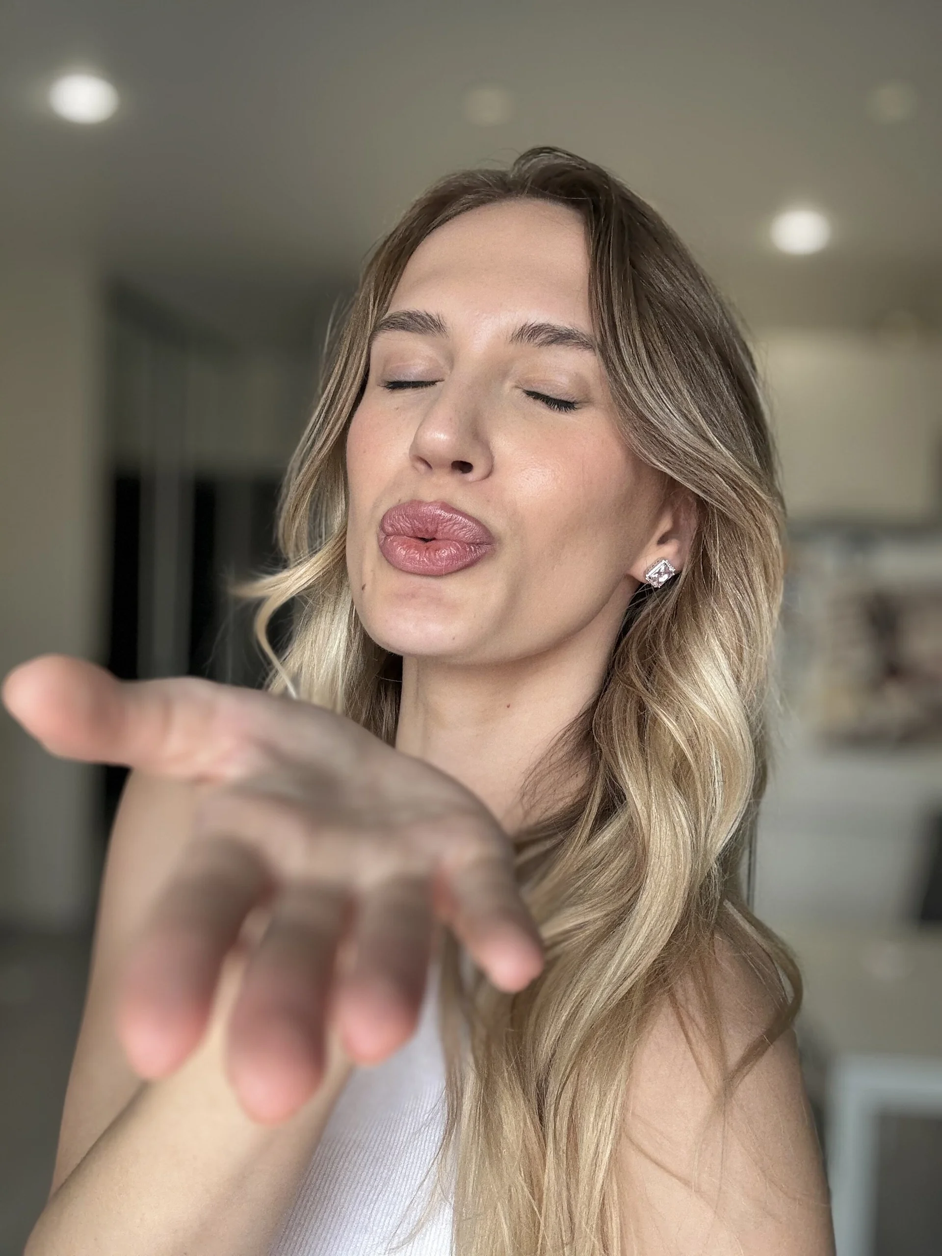 XXX Porn Photo of Nude Luna_mp4 1