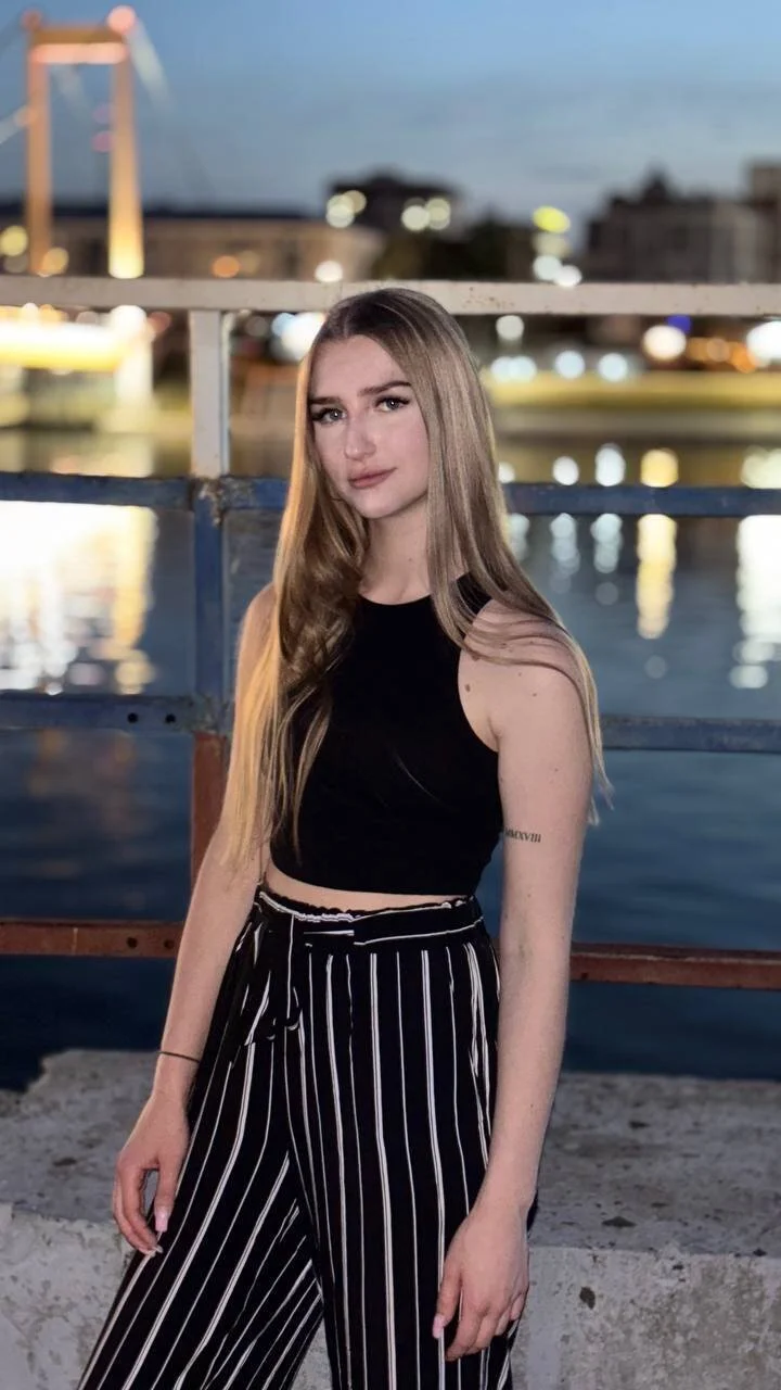 XXX Porn Photo of Nude SweetJinny88 6