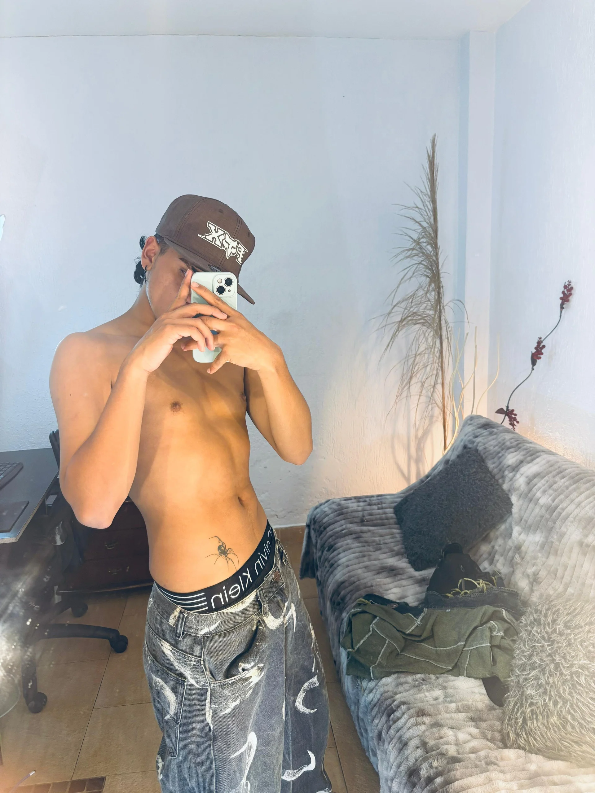 XXX Porn Photo of Nude Ikaika_Kalani 5