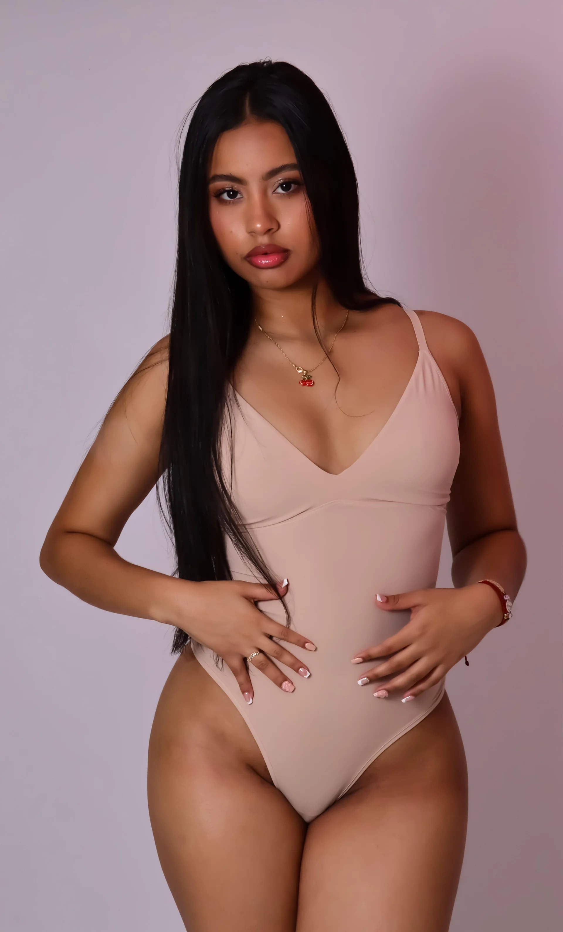 XXX Porn Photo of Nude mia_colls 1