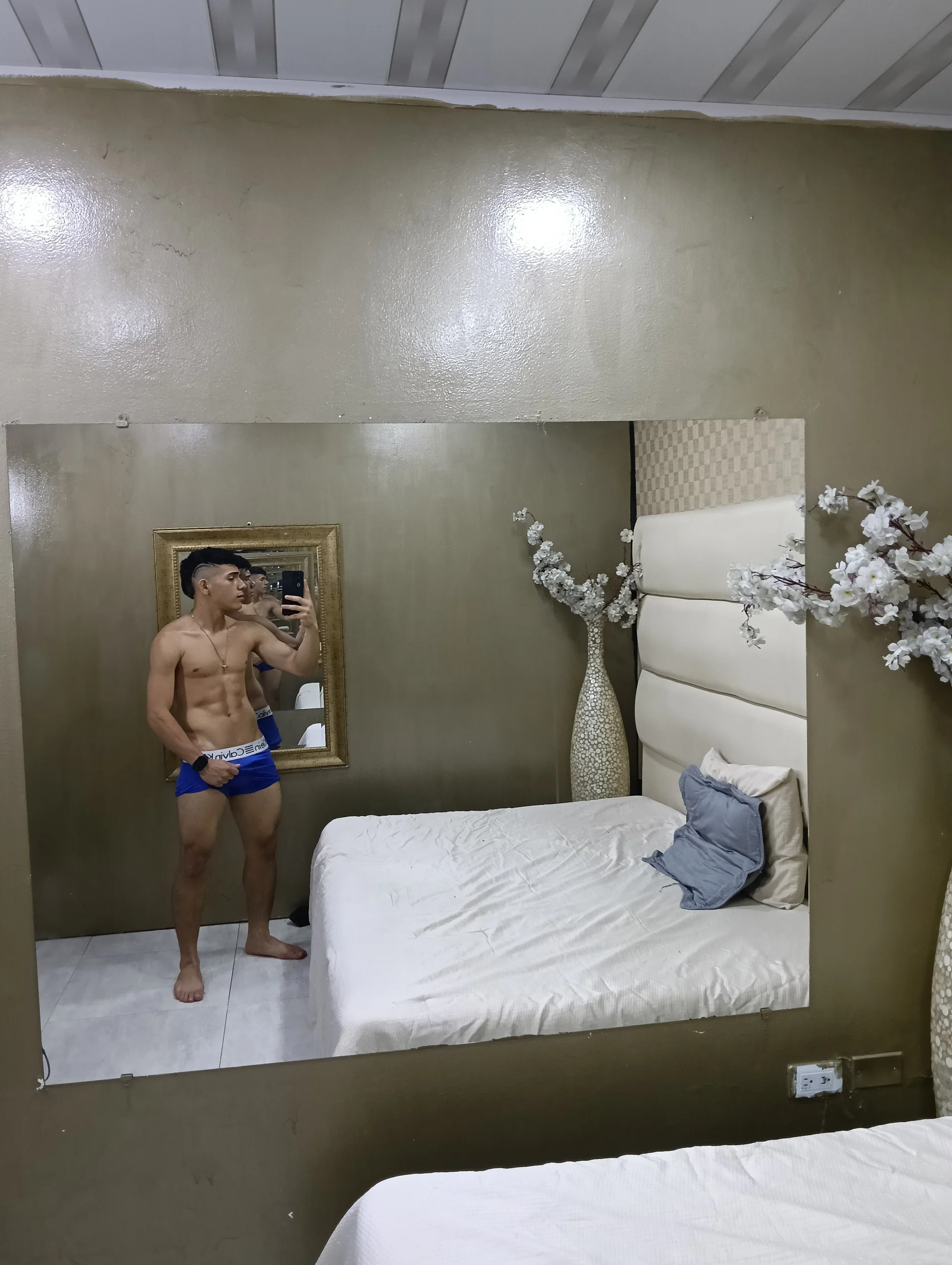 XXX Porn Photo of Nude andrew_rose_ 22