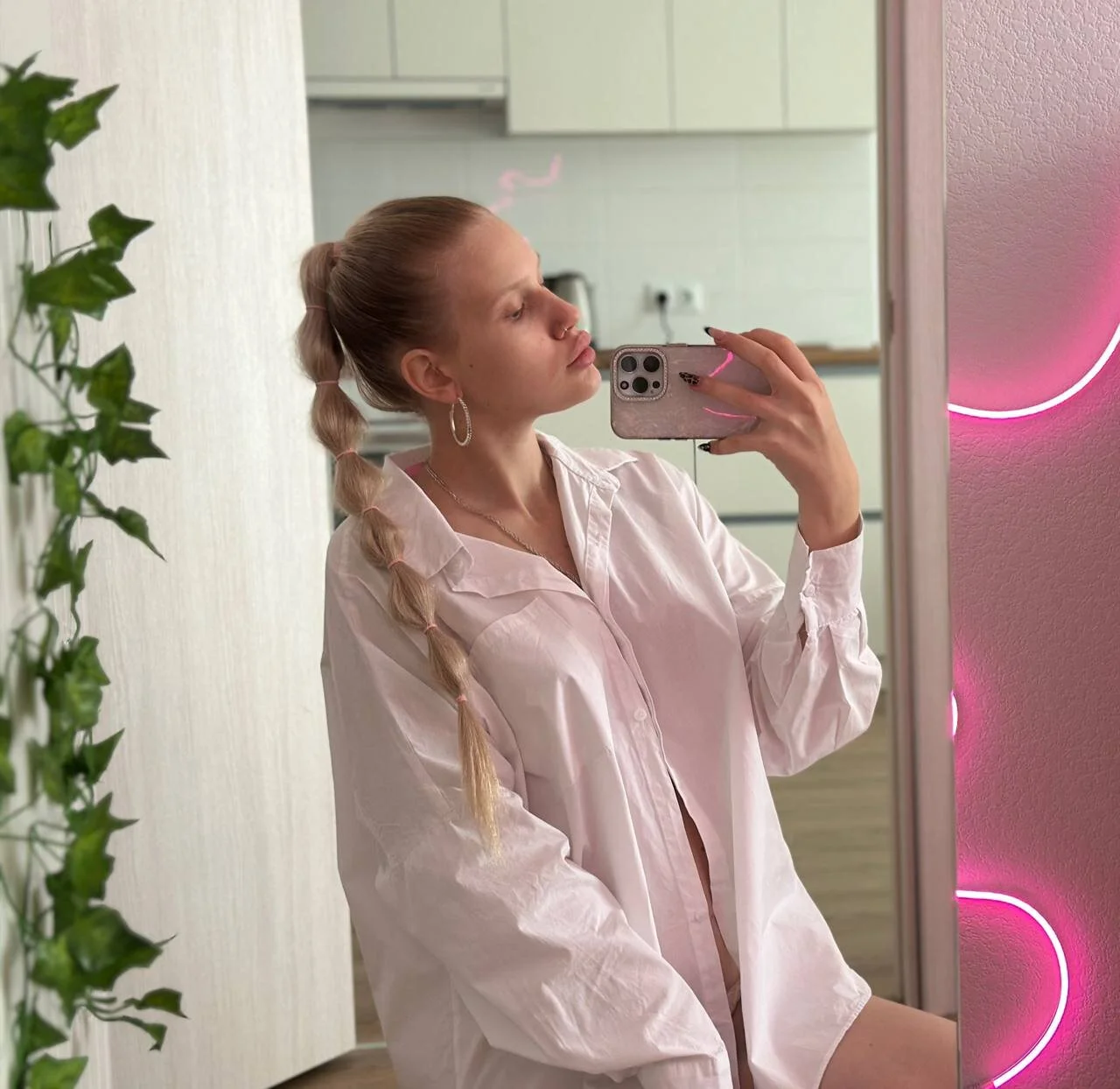 XXX Porn Photo of Nude PatUrbaniak 8