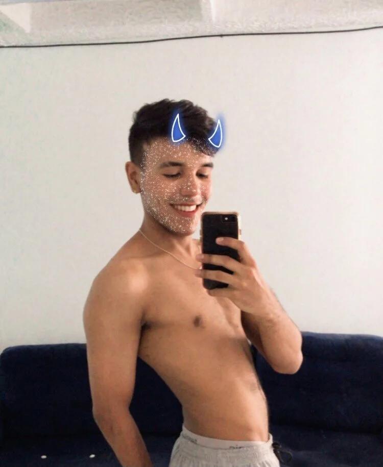 XXX Porn Photo of Nude MATEO_SWEET 17