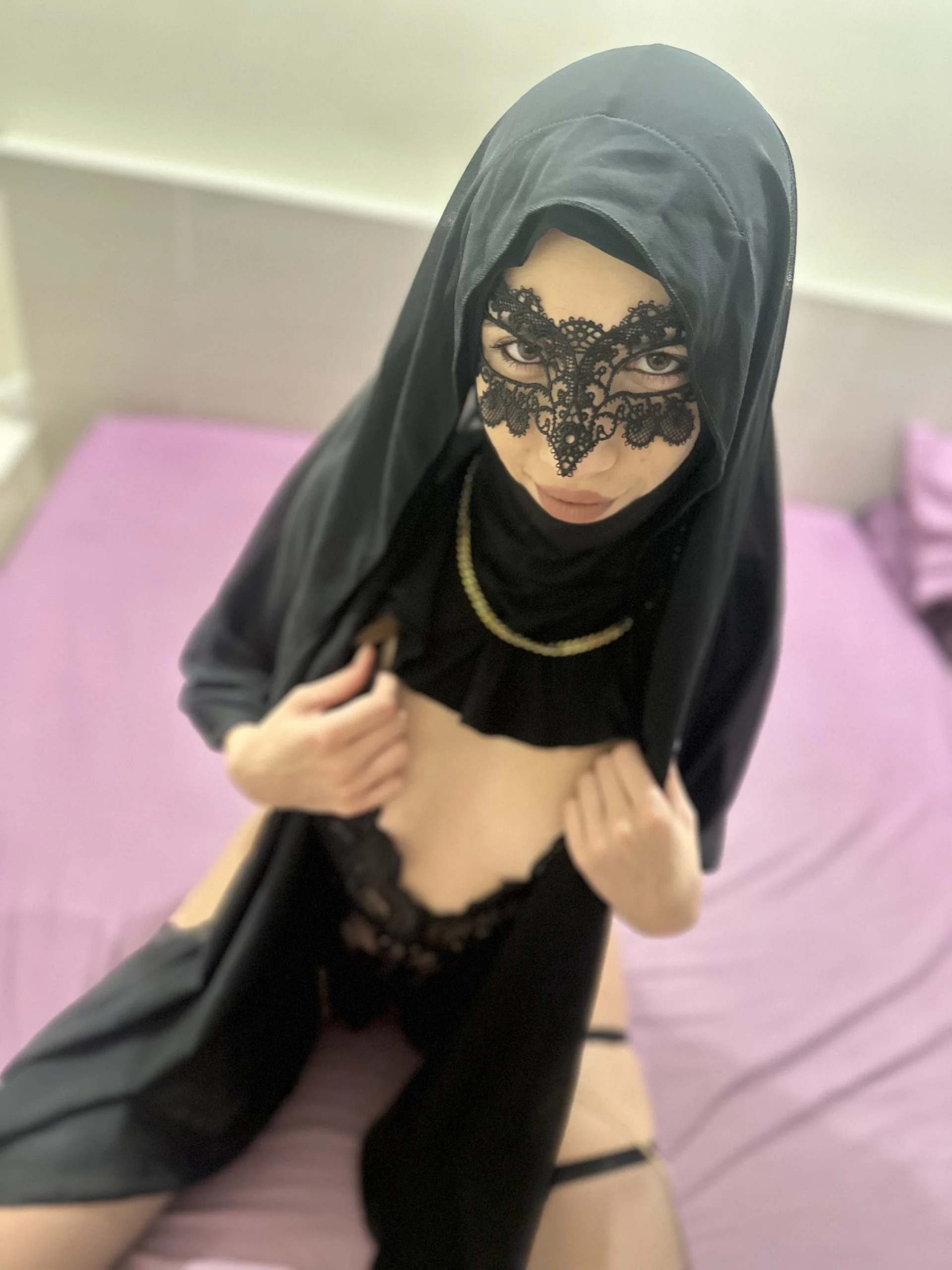XXX Porn Photo of Nude hidden_crazy_slut 2