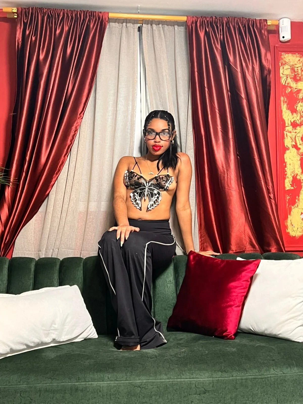 XXX Porn Photo of Nude bella_moonlight_cr 94