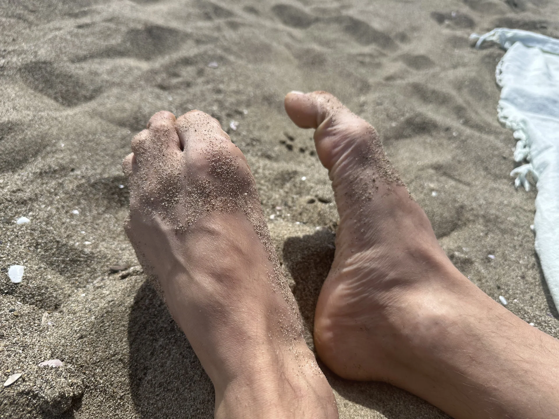 XXX Porn Photo of Nude goldenboyhot 2