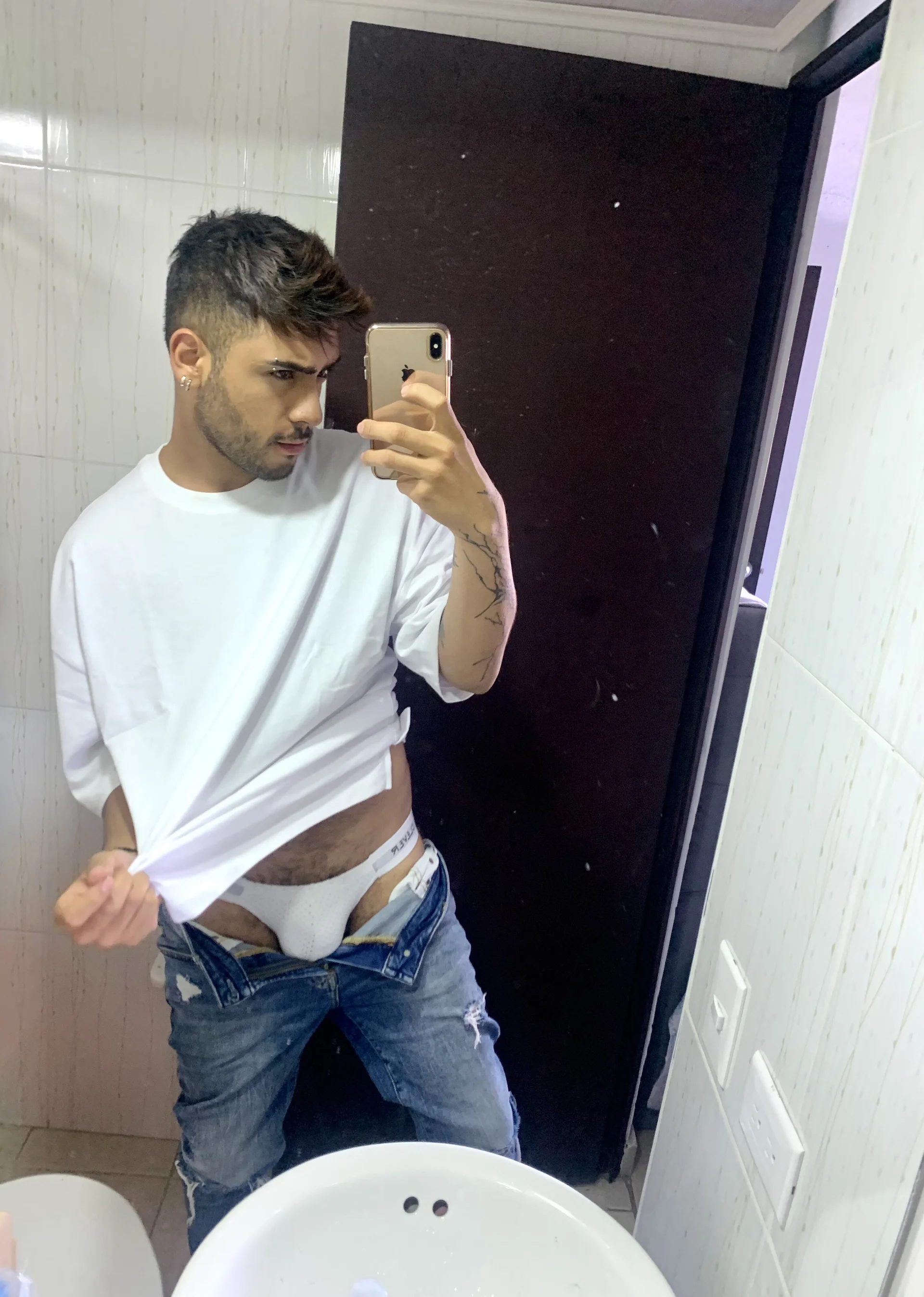 XXX Porn Photo of Nude imferrer 9