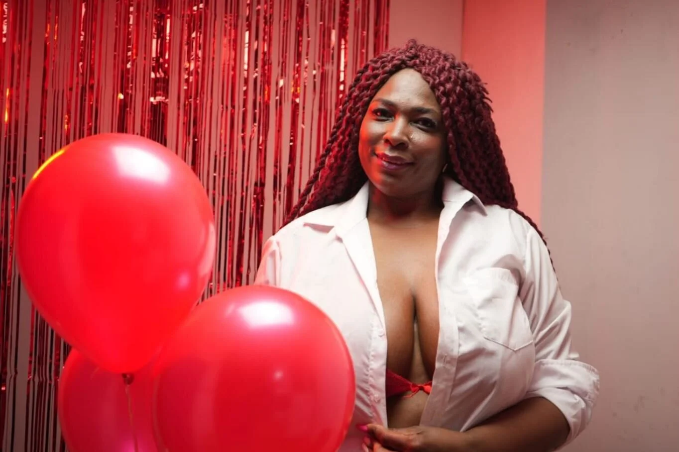XXX Porn Photo of Nude Ebonynaughty 6