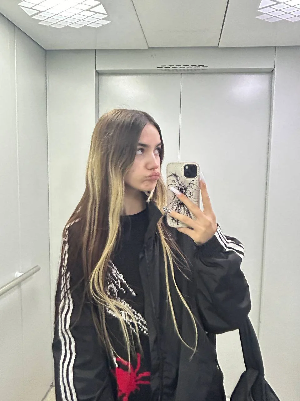 XXX Porn Photo of Nude CupSizeGirl 19