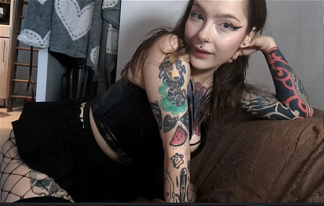 XXX Porn Photo of Nude mamiedonuts 48