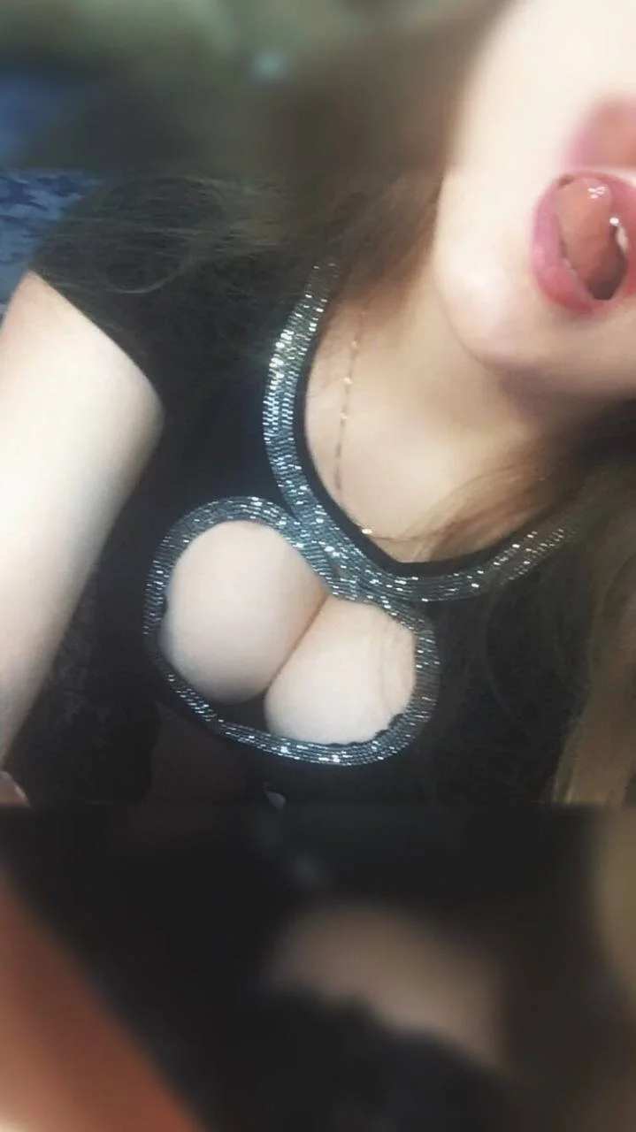 XXX Porn Photo of Nude touch_me_bb 21