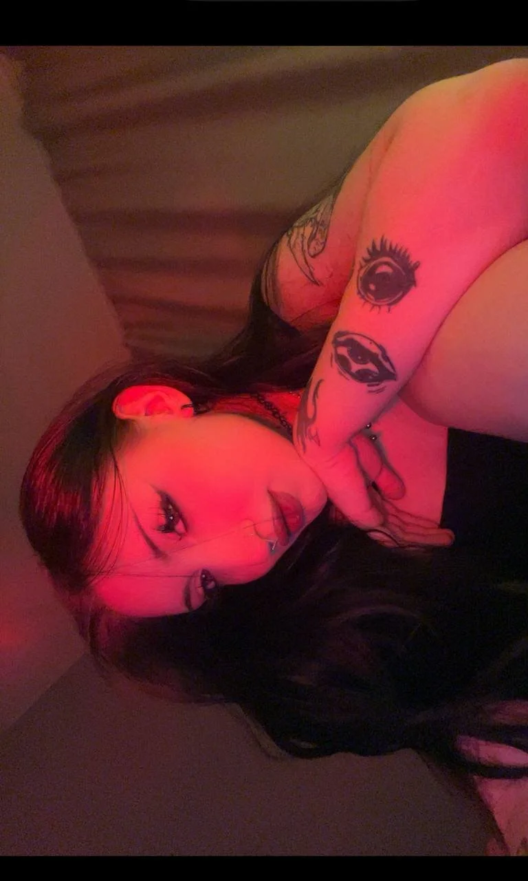 XXX Porn Photo of Nude easter_altt 25