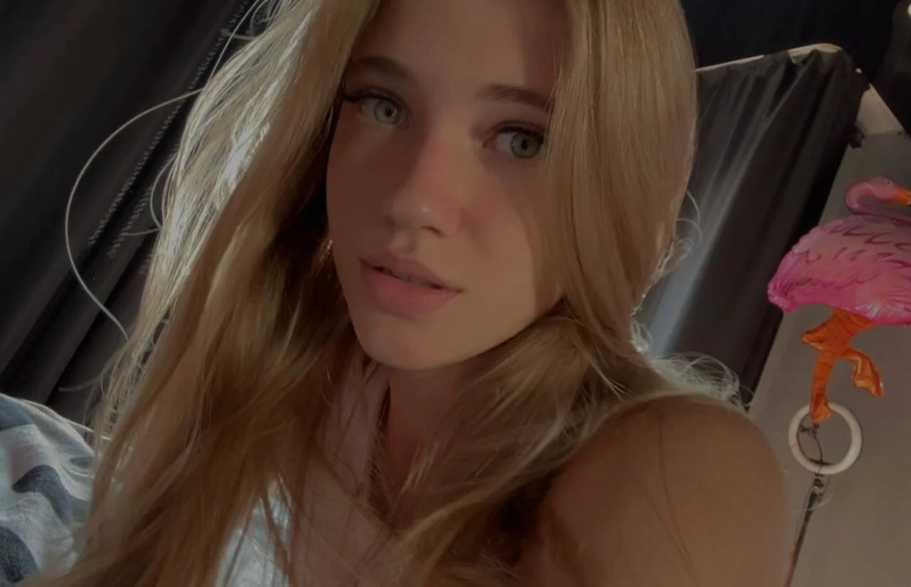 XXX Porn Photo of Nude AnneFoxy 5