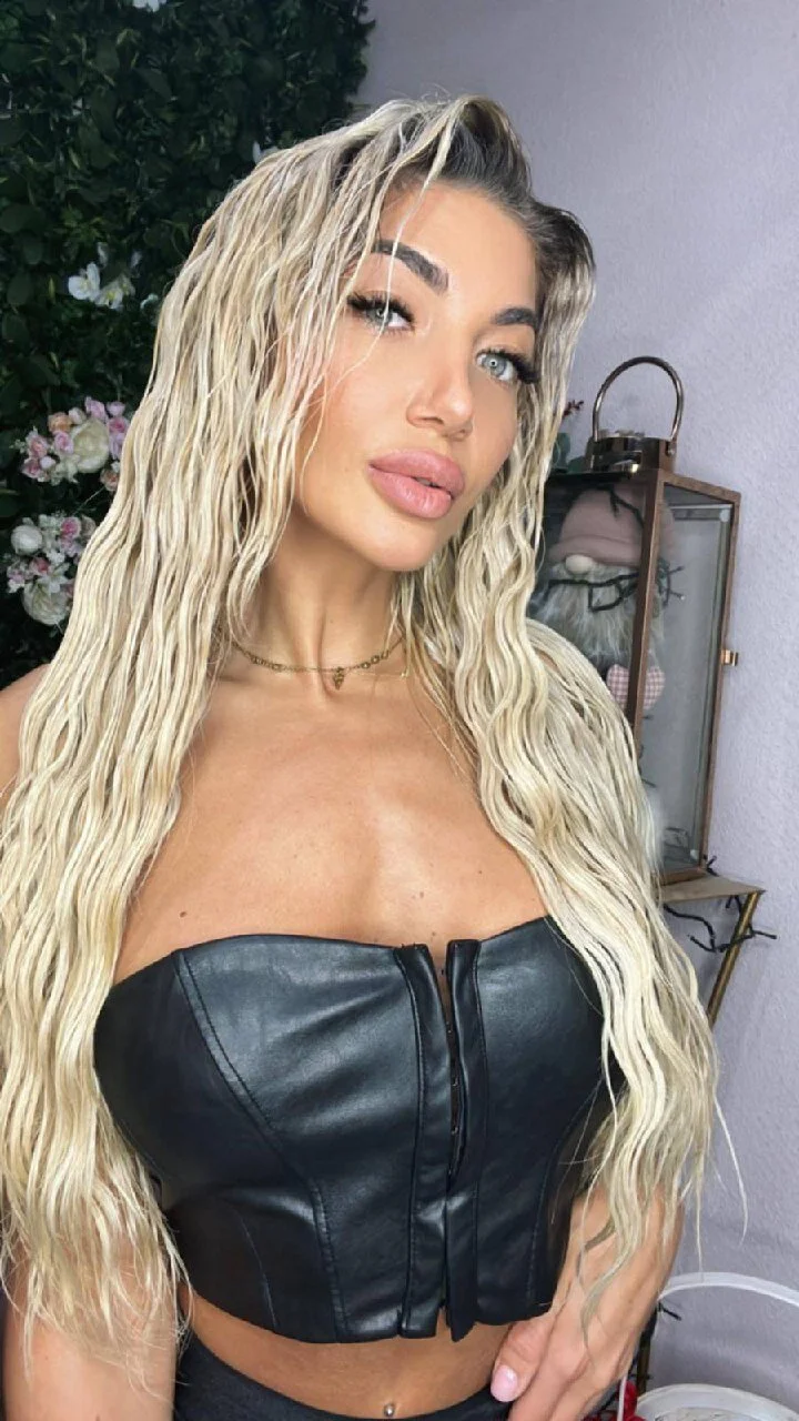 XXX Porn Photo of Nude SnowyElsaa 6