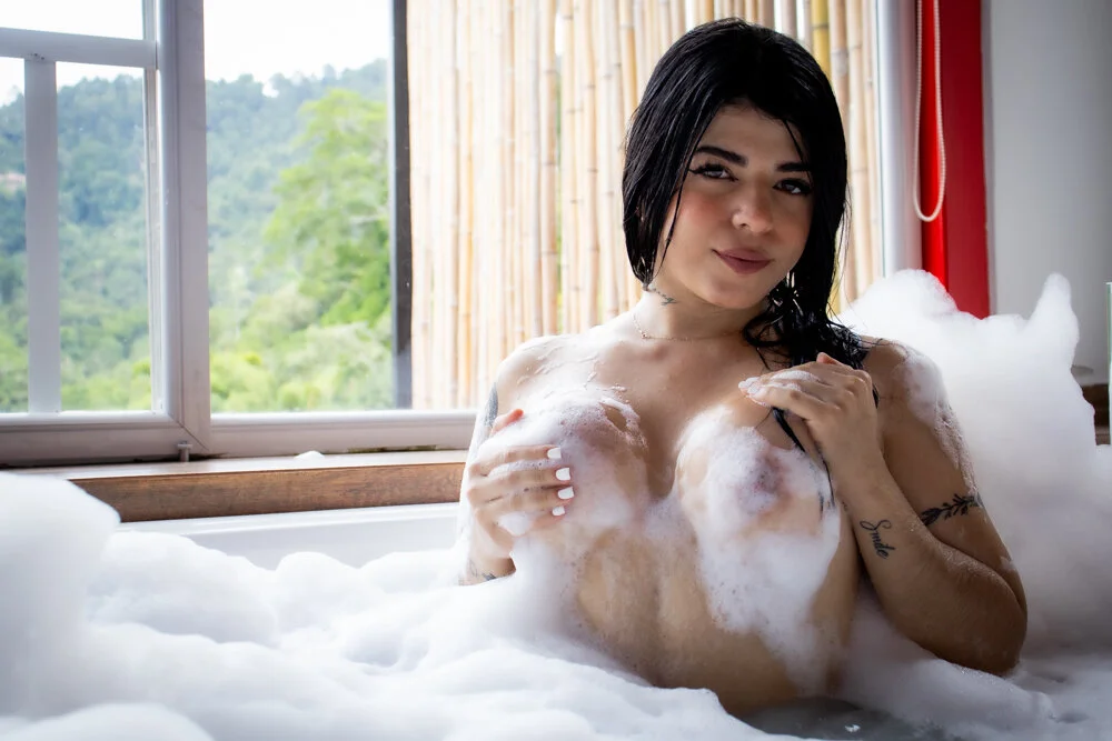 XXX Porn Photo of Nude nurbanu_hatem 101