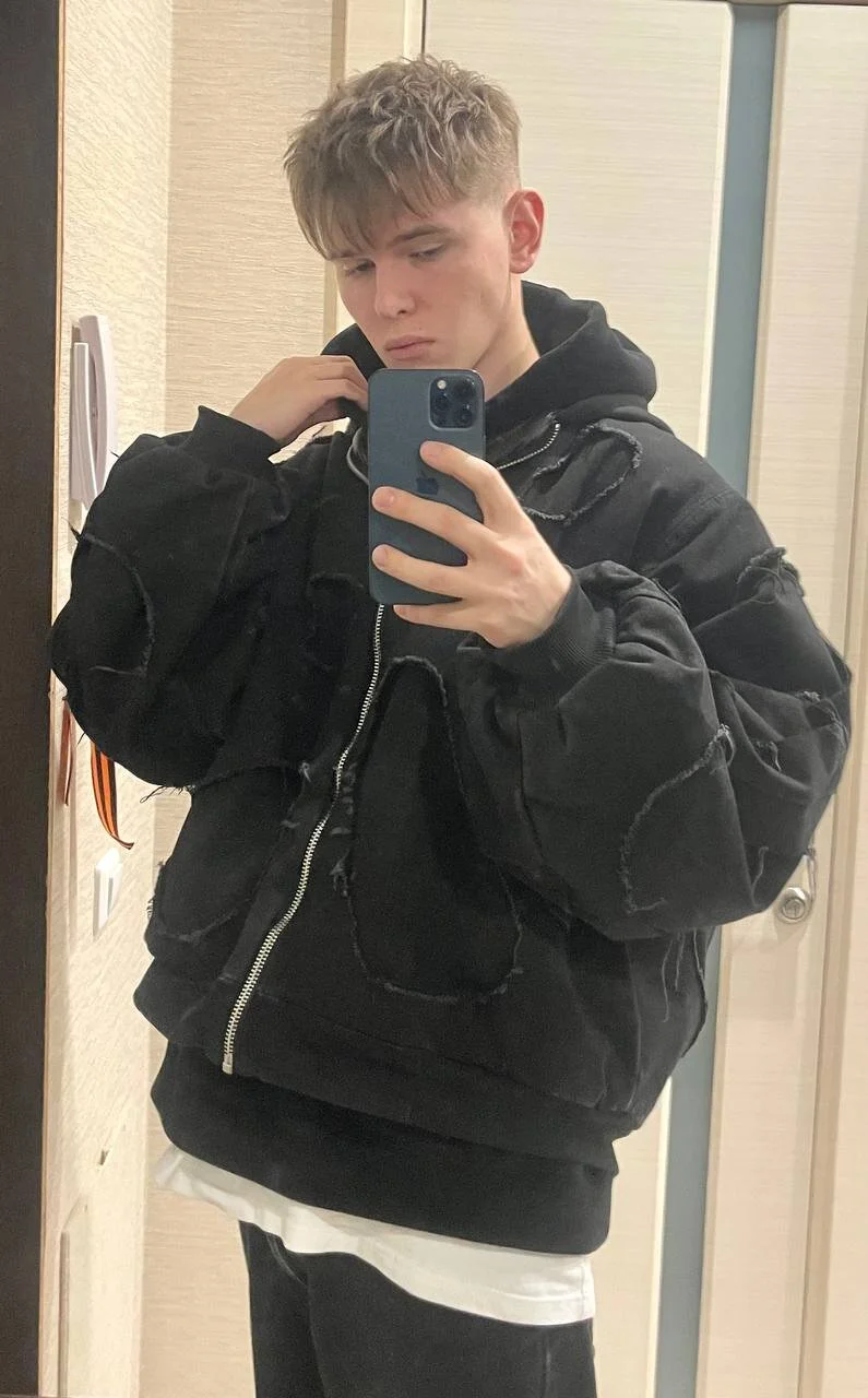 XXX Porn Photo of Nude Fredd_Xanders 5