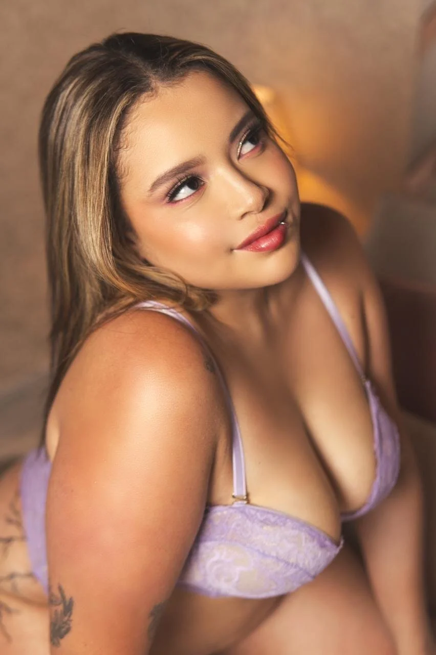 XXX Porn Photo of Nude GenesisBlaze 1