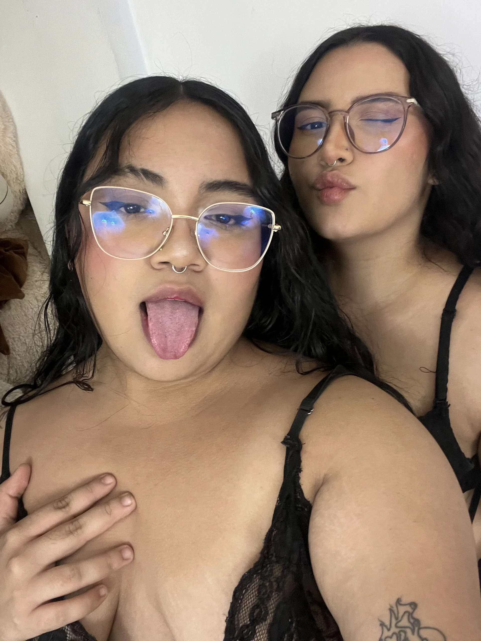 XXX Porn Photo of Nude maddie-and-chelsea- 6