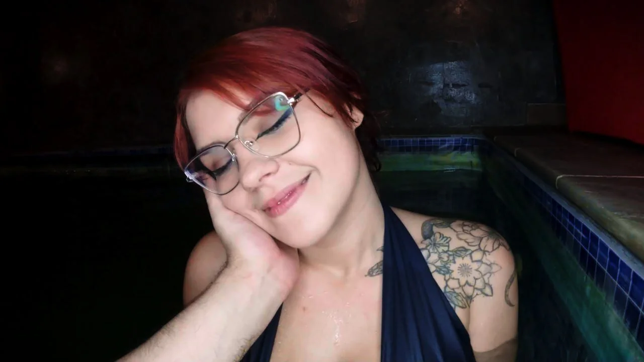 XXX Porn Photo of Nude Redxxcutie 15