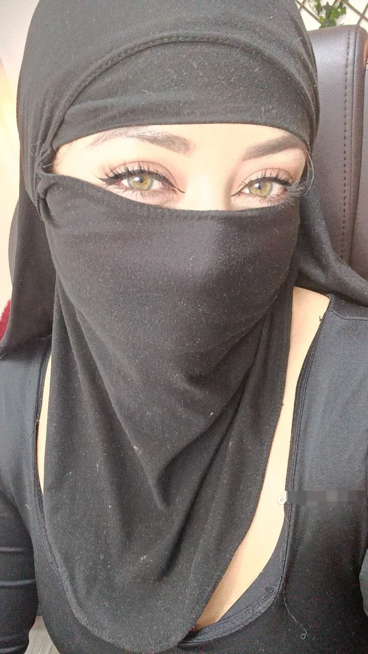 XXX Porn Photo of Nude zahra_Jalid 53